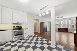 2600 W North Shore Ave, Chicago, IL 60645 - Photo 32