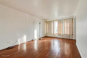 2130 W 71st Pl, Chicago, IL 60636 - Photo 12