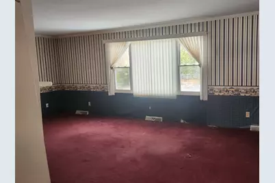 4610 Skyline Drive, Rockford, IL 61107 - Photo 6