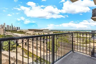 1717 S Prairie Ave, Chicago, IL 60616 - Photo 4