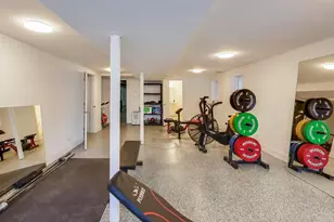 2537 N Hamlin Ave, Chicago, IL 60647 - Photo 20