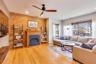 2537 N Hamlin Ave, Chicago, IL 60647 - Photo 4