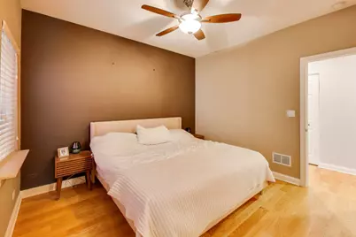 2537 N Hamlin Avenue #1S, Chicago, IL 60647 - Photo 12