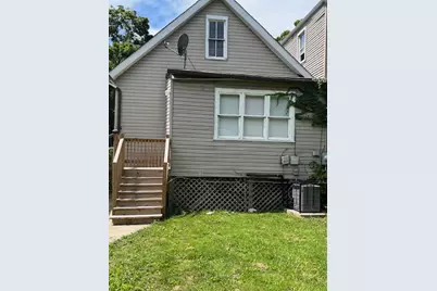 7927 S Burnham Avenue, Chicago, IL 60617 - Photo 4