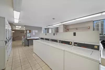 1122 N Clark Street #2202, Chicago, IL 60610 - Photo 12