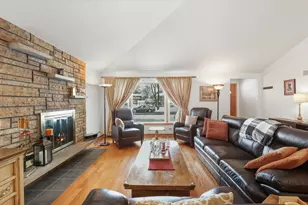 10551 Essex St, Westchester, IL 60154 - Photo 2