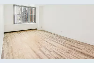 400 E Randolph Street #1804, Chicago, IL 60601 - Photo 4