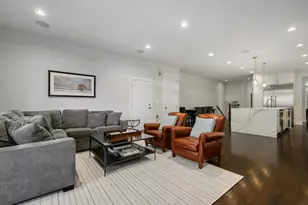 2018 W Le Moyne St, Chicago, IL 60622 - Photo 14