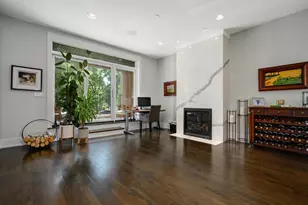 2018 W Le Moyne St, Chicago, IL 60622 - Photo 4
