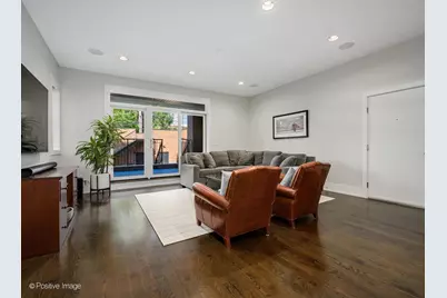 2018 W Lemoyne Street #1W, Chicago, IL 60622 - Photo 12