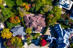 908 Julian Ct, Naperville, IL 60540 - Photo 2