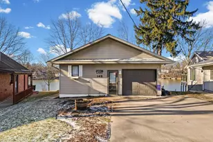 142 Sunrise Ct, Loda, IL 60948 - Photo 2