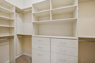 1235 S Prairie Ave, Chicago, IL 60605 - Photo 16
