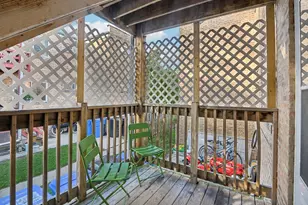 2444 W Berwyn Ave, Chicago, IL 60625 - Photo 20