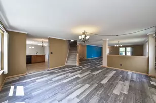 1883 Faxon Dr, Montgomery, IL 60538 - Photo 6