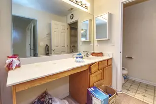 16432 Club Ct, Crest Hill, IL 60403 - Photo 12