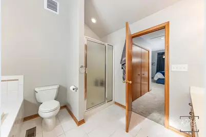 11 Warner Circle, Lemont, IL 60439 - Photo 14