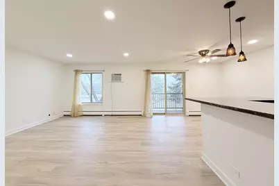 460 N Wilke Road #201, Palatine, IL 60074 - Photo 2