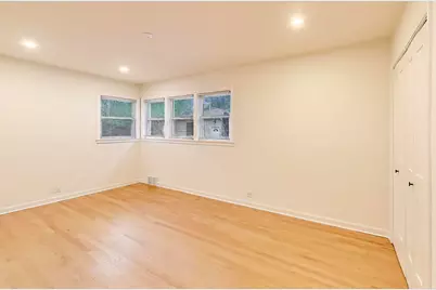 832 N Delphia Avenue, Park Ridge, IL 60068 - Photo 10