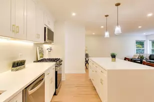 832 N Delphia Ave, Park Ridge, IL 60068 - Photo 6