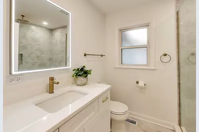 832 N Delphia Avenue, Park Ridge, IL 60068 - Photo 16