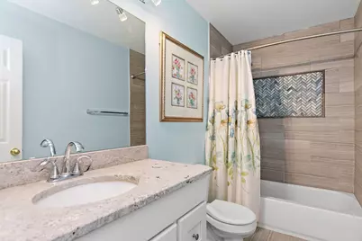 2803 Hidden Valley Court, Carpentersville, IL 60110 - Photo 18