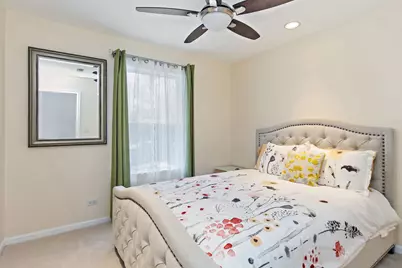 2803 Hidden Valley Court, Carpentersville, IL 60110 - Photo 16