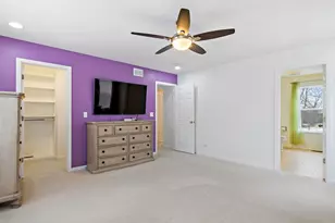 2803 Hidden Valley Ct, Carpentersville, IL 60110 - Photo 14