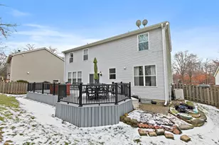 2803 Hidden Valley Ct, Carpentersville, IL 60110 - Photo 30