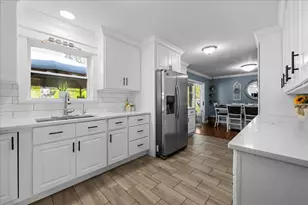1302 Cary Rd, Algonquin, IL 60102 - Photo 8