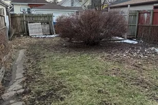 3515 W 59th Pl, Chicago, IL 60629 - Photo 2