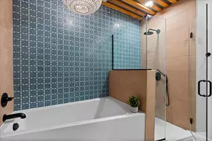 1137 N Wood St, Chicago, IL 60622 - Photo 16