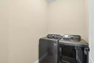 207 E School St, Royal, IL 61871 - Photo 24