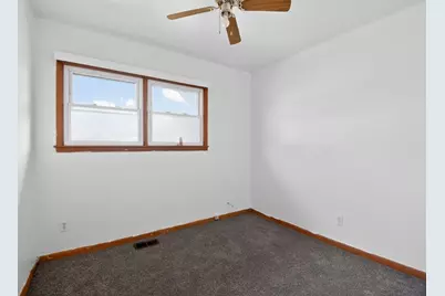 127 S Scottswood Drive, Urbana, IL 61802 - Photo 14