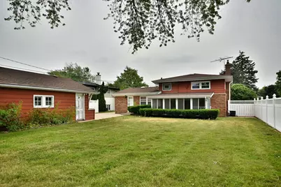 8006 W Courtland Avenue, Norridge, IL 60706 - Photo 6