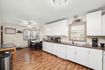 69 E Quincy Street #2, Riverside, IL 60546 - Photo 8