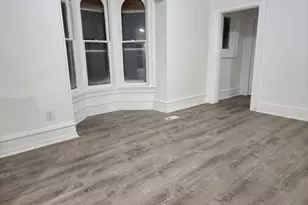 [Address not provided], Elgin, IL 60120 - Photo 8