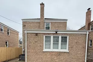 9304 S Justine St, Chicago, IL 60620 - Photo 16