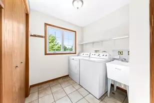 1344 Cantigny Ct, Naperville, IL 60565 - Photo 18
