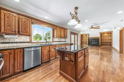 1344 Cantigny Court, Naperville, IL 60565 - Photo 4