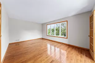 1344 Cantigny Ct, Naperville, IL 60565 - Photo 14