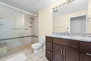 811 W 15th Pl, Chicago, IL 60608 - Photo 20
