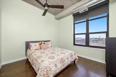 811 W 15th Place #709, Chicago, IL 60608 - Photo 14