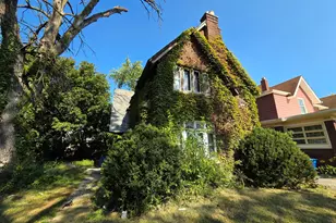 61 E 155th St, Harvey, IL 60426 - Photo 2