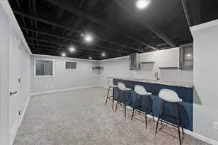 335 Shadow Bend Dr, Wheeling, IL 60090 - Photo 16