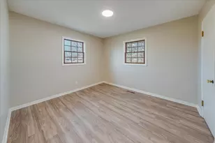 306 E Cedar St, Leroy, IL 61752 - Photo 16