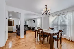 1544 Suncrest Ln, Bolingbrook, IL 60490 - Photo 4