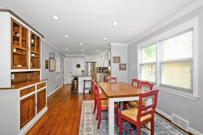 9945 S Washtenaw Avenue, Chicago, IL 60655 - Photo 6