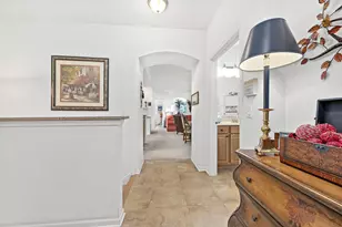 1193 Heathrow Ln, Aurora, IL 60502 - Photo 8