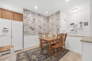 1193 Heathrow Ln, Aurora, IL 60502 - Photo 14